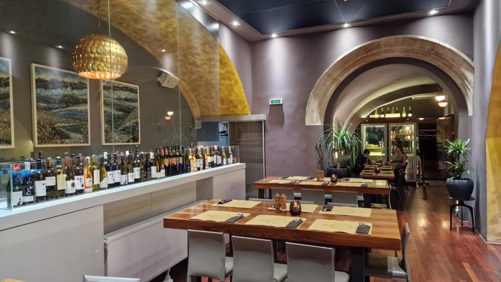 Kussmaul restaurant inside 1