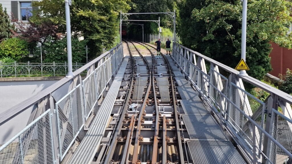 Zurich Polybahn bridge