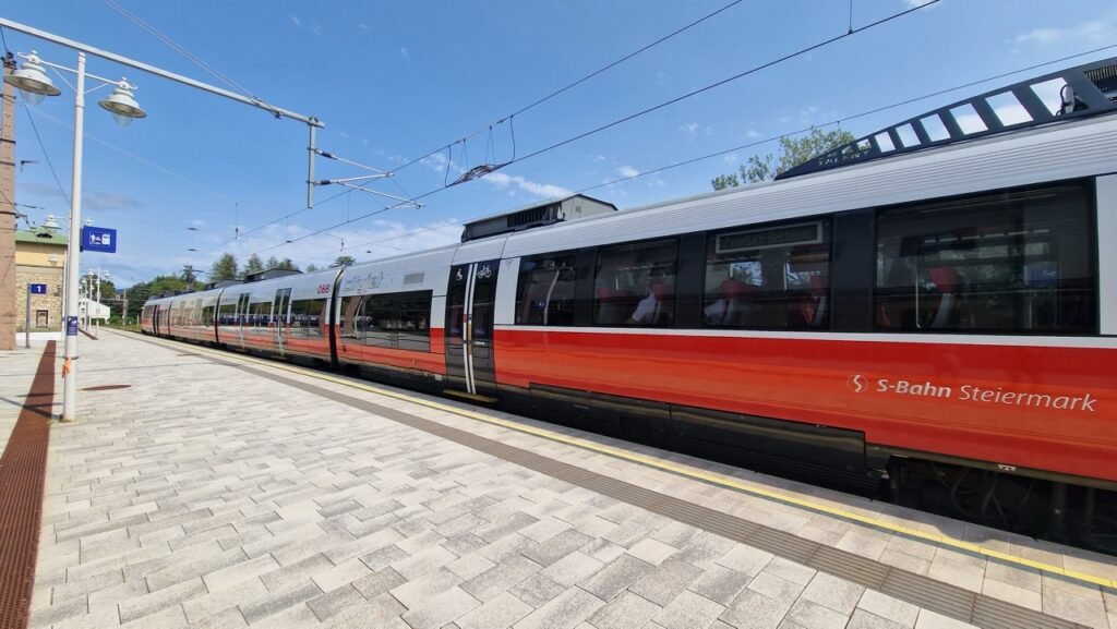 Train at Semmering Train Station